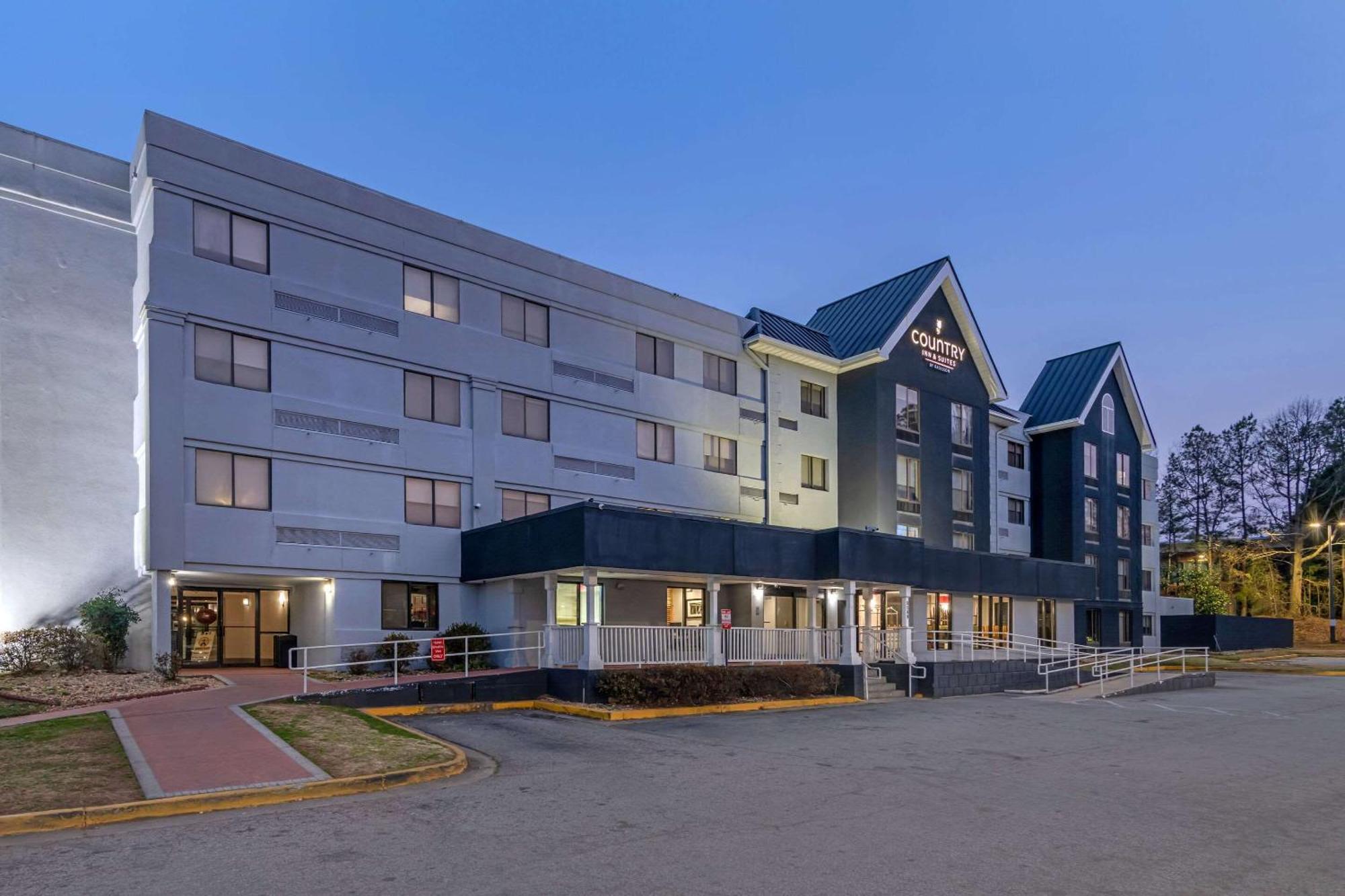 Country Inn & Suites By Radisson, Atlanta Airport South, Ga College Park Bagian luar foto